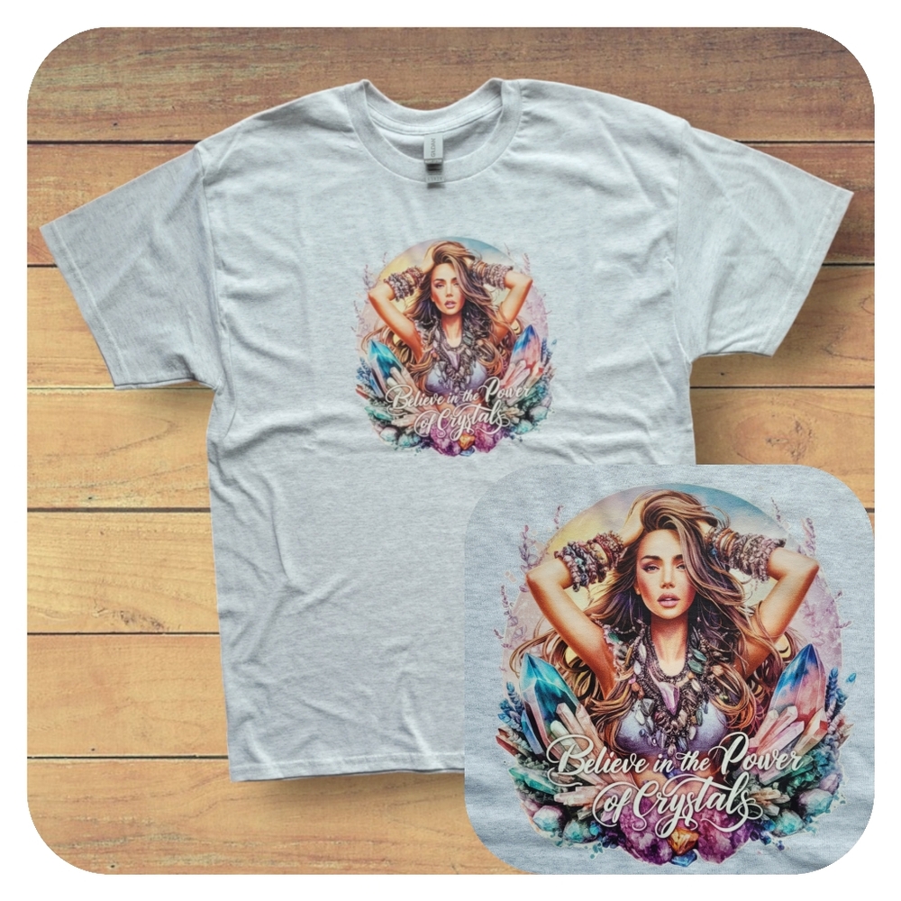 NWOT Adult L Unisex Custom Graphic Gildan Short Sleeve T-shirt, Crystal Goddess